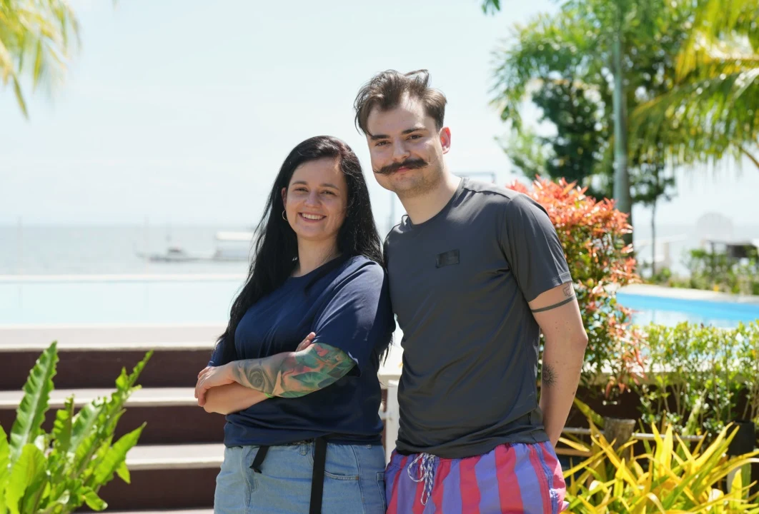 Wiktor Dyduła z siostrą /https://prasa.wbdpoland.pl/post/azja-express-ku-przygodzie-poznajcie-uczestnikow-nowej-edycji Wiktor Dyduła z siostrą /https://prasa.wbdpoland.pl/post/azja-express-ku-przygodzie-poznajcie-uczestnikow-nowej-edycji