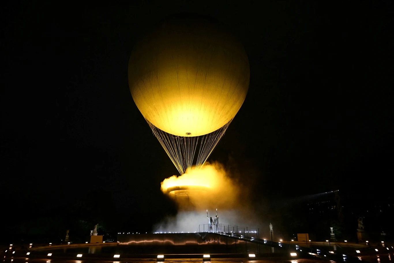 Znicz olimpijski - Paryż 2024 Znicz olimpijski - Paryż 2024