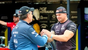 Gwiazdor wyrzucił polskiego mechanika na bruk. Ten mu odpowiedział