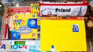 Szkolna wyprawka w może mocno pociągnąć po kieszeni. Sprawdzamy ceny w czterech sieciach