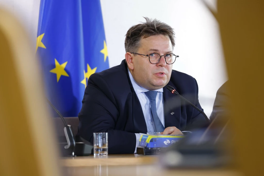 Zatrudnienie w PKP Cargo spadnie w listopadzie do ok. 10 tys. osób