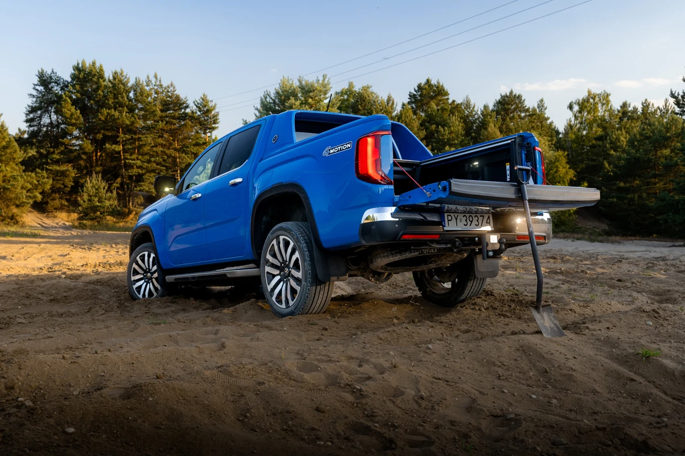 Volkswagen Amarok Aventura kosztuje od 279 tys. zł netto.
