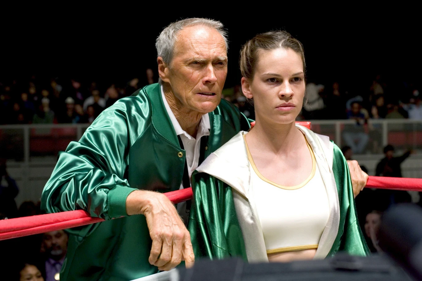 Clint Eastwood i Hilary Swank w filmie "Za wszelką cenę" Clint Eastwood i Hilary Swank w filmie "Za wszelką cenę"