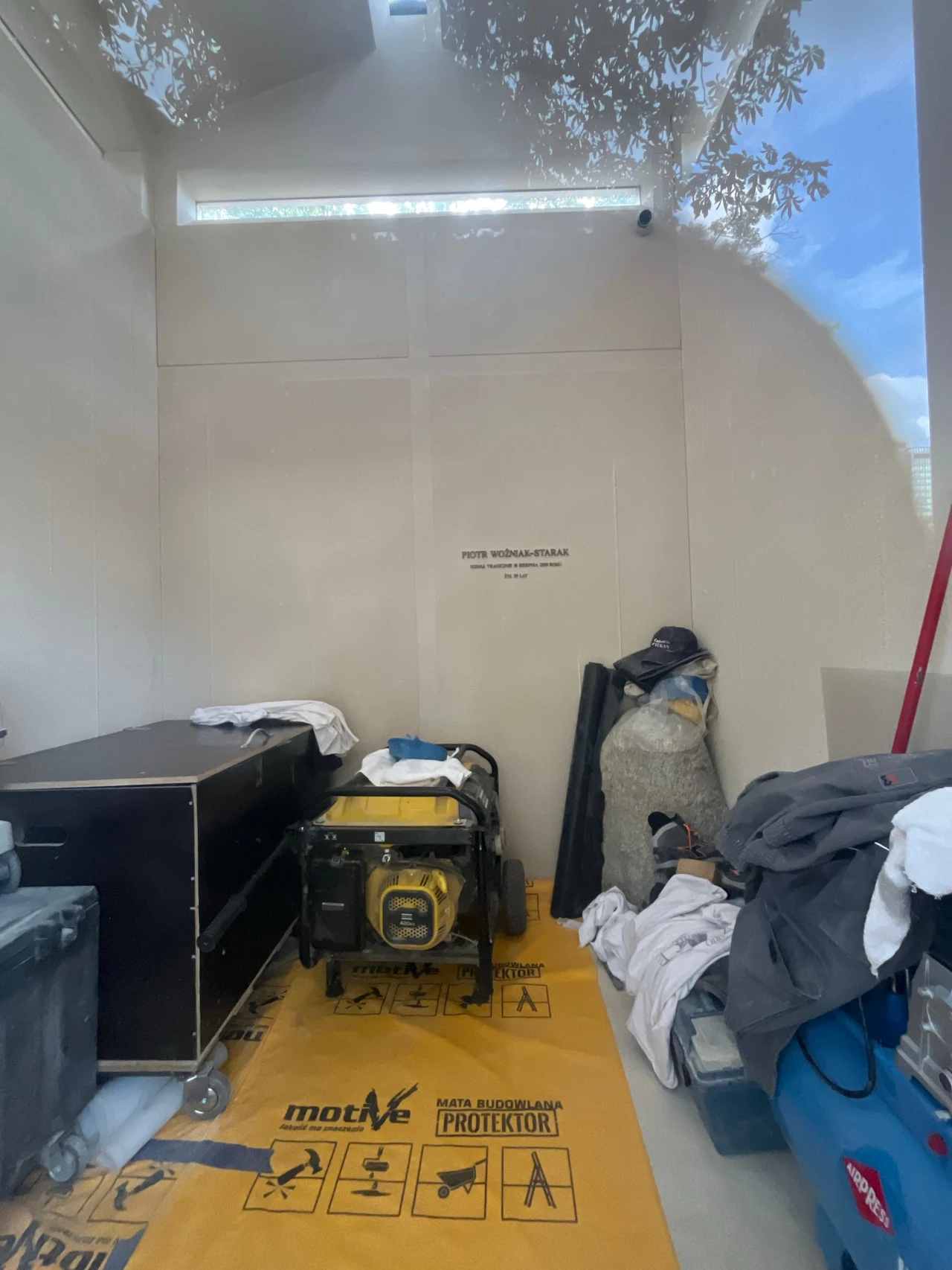 Miejsce pochówku Piotra Woźniaka-Staraka Miejsce pochówku Piotra Woźniaka-Staraka