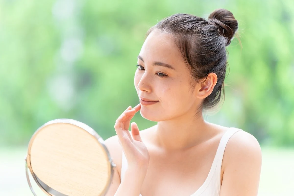 Japonki słyną na całym świecie z pięknej i nieskazitelnej cer Japonki słyną na całym świecie z pięknej i nieskazitelnej cer