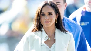 Meghan Markle hołduje zasadzie minimalizmu w modzie. To dodaje jej elegancji 