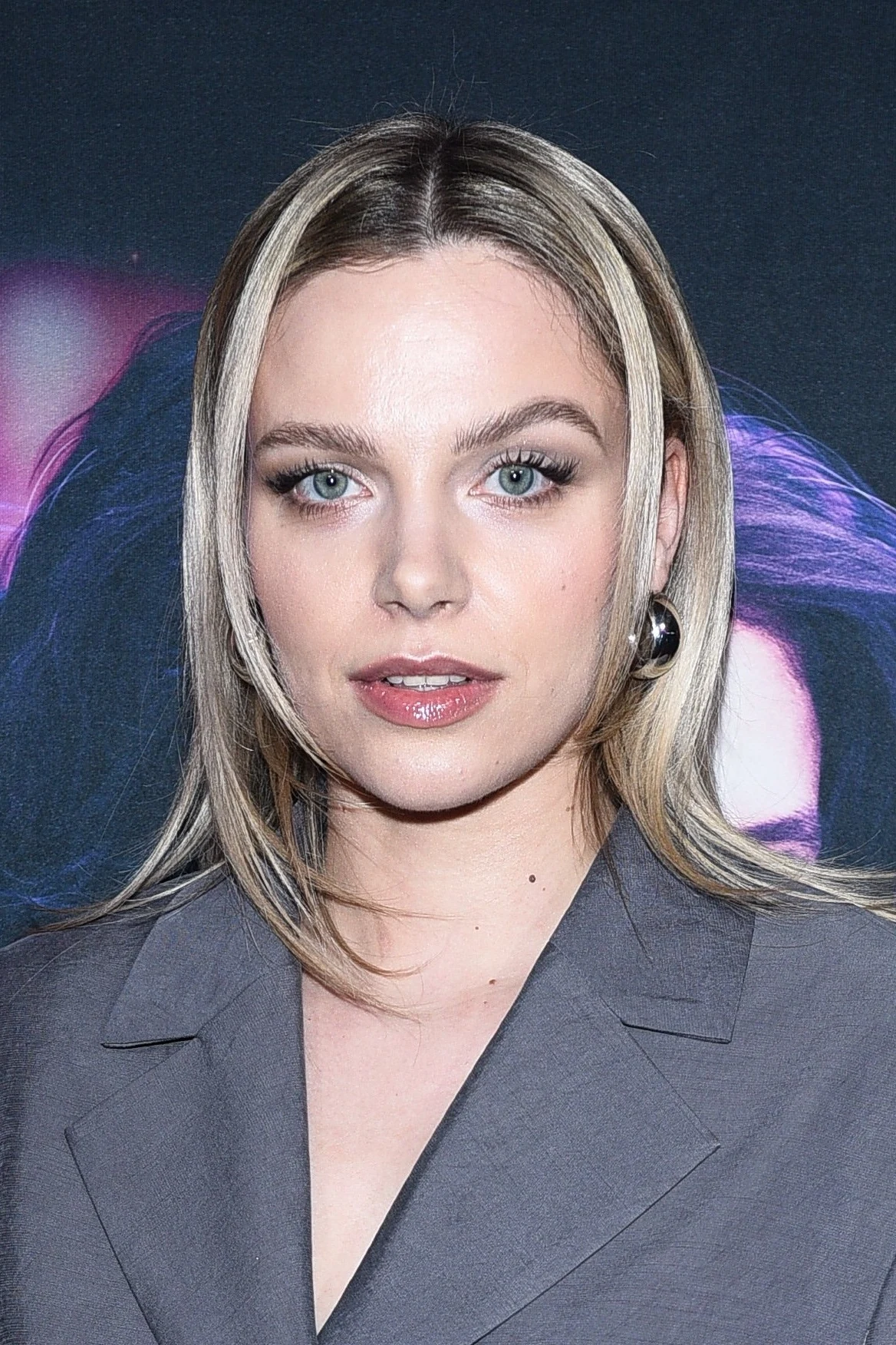 Vanessa Aleksander Vanessa Aleksander