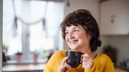 ​Te witaminy opóźniają starzenie się organizmu. Seniorzy powinny przyjmować regularnie