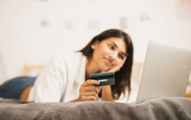 E-commerce w dobie "nowego konsumenta": Transformacja nawyków zakupowych