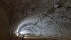 Najdłuższy tunel autostradowy świata. Wyjątkowy z dwóch powodów.