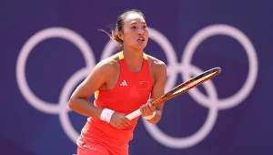Mecz Qinwen Zheng z Emmą Navarro trwał ponad 3 godziny