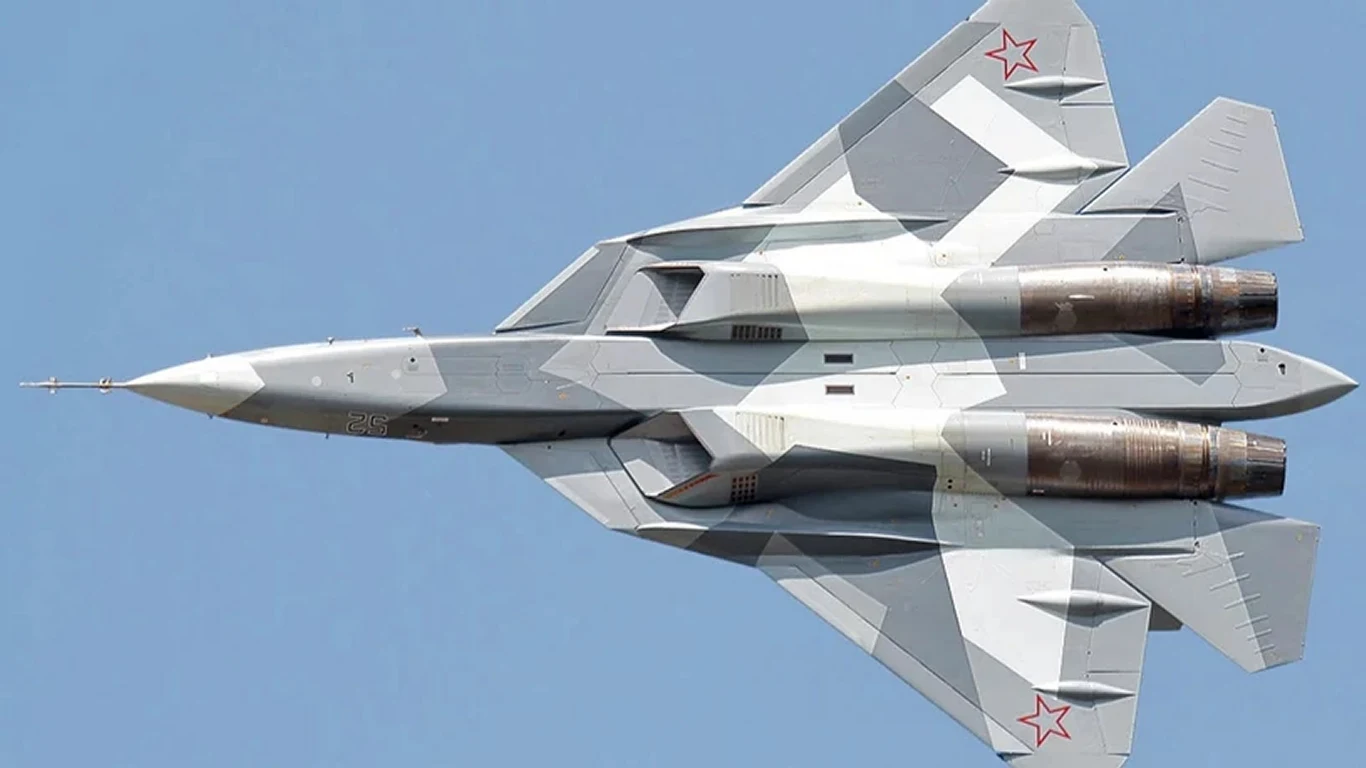 Rosja umieściła na Ukrainie swoje najnowsze myśliwce Su-57 Rosja umieściła na Ukrainie swoje najnowsze myśliwce Su-57