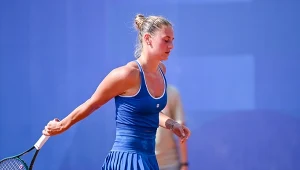 Marta Kostiuk zdecydował się wycofać z rywalizacji w deblu