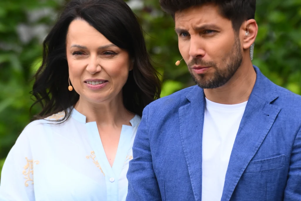 Katarzyna Pakosinska, Piotr Wojdylo, TVP