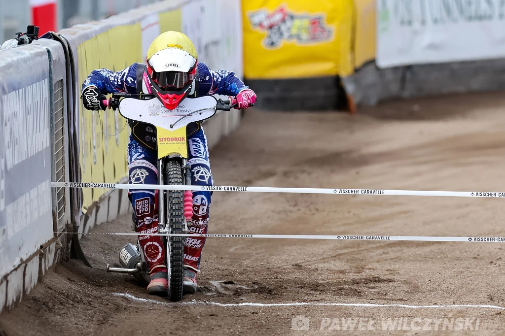 Adam Bednar w DME na żużlu.