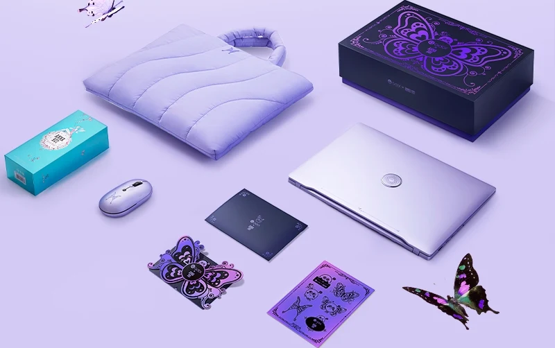 W zestawie znalazły się przydatne urządzenia peryferyjne, stylowa torba do przechowywania w podróży, dodatkowe zapachy oraz naklejki