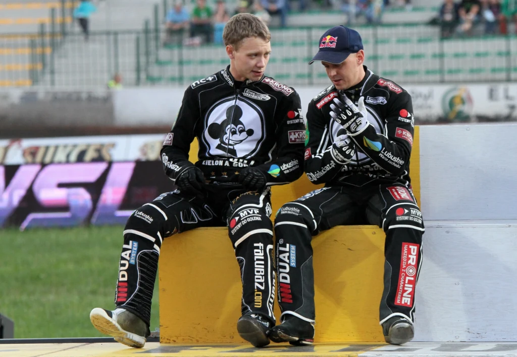 Aleksander Łoktajew i Jarosław Hampel w barwach Falubazu Zielona Góra. Aleksander Łoktajew i Jarosław Hampel w barwach Falubazu Zielona Góra.