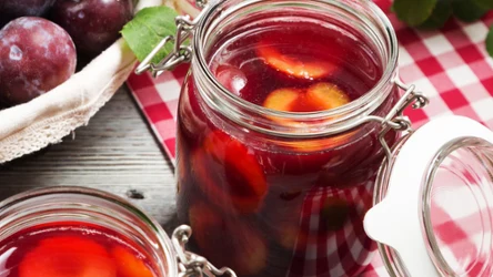 ​Pij 2 łyżeczki dziennie. Oczyścisz organizm z toksyn i zrzucisz kilogramy