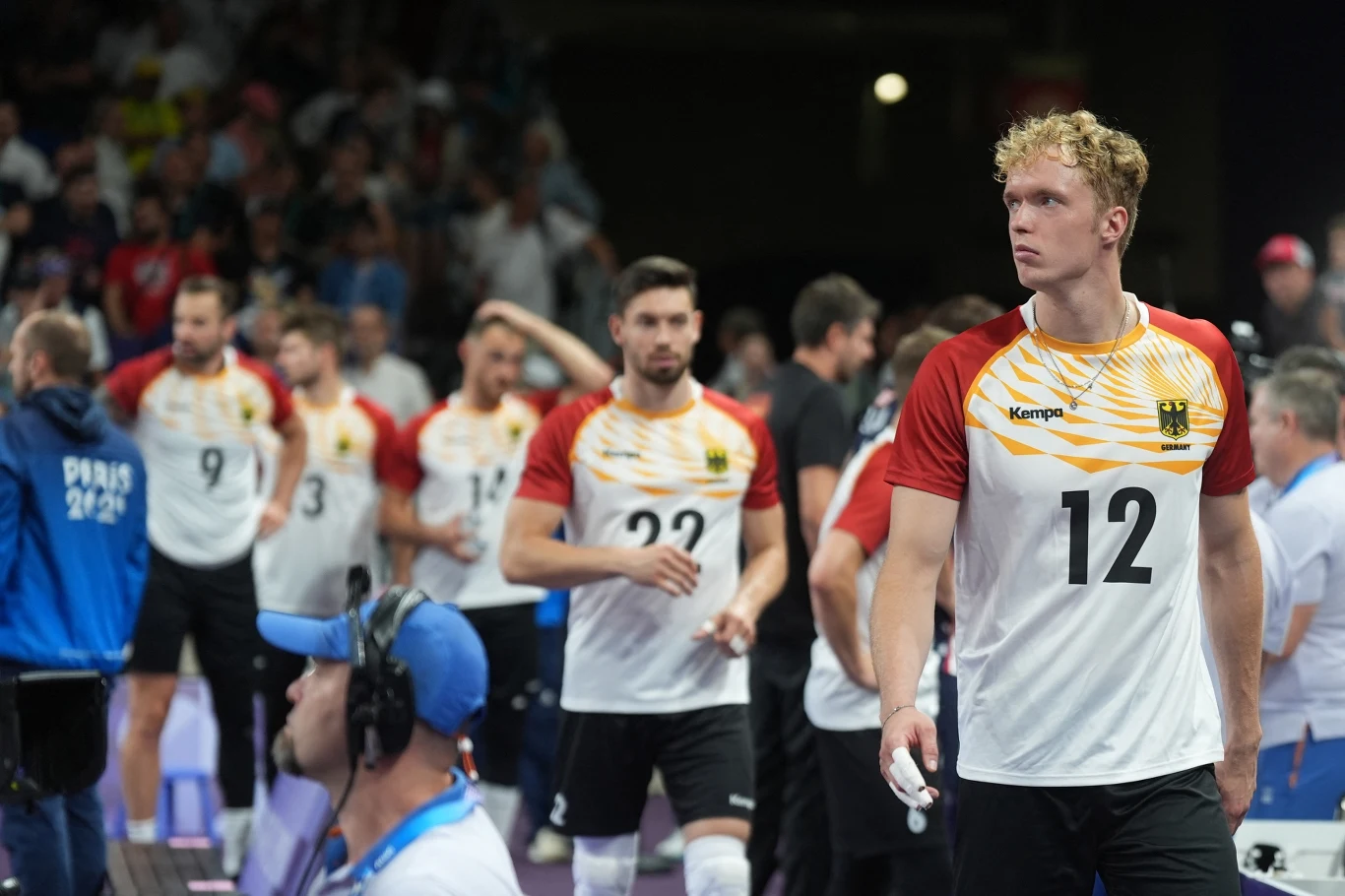 Anton Brehme z numerem 12