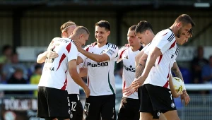 Legia zawodziła, a później wystarczył jeden impuls. Co za pogrom w Walii