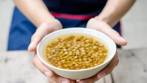 Niezbędna, by chronić serce przed chorobami. Znajdziesz ją m.in. w roślinach strączkowych