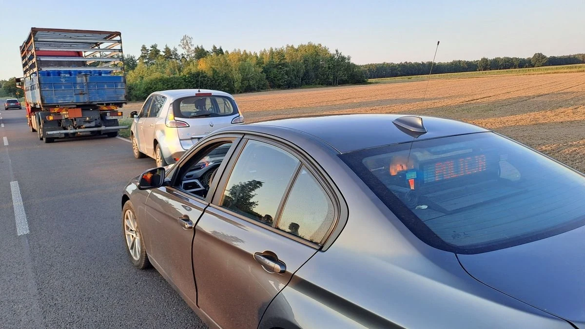 Pijany kierowca zderzył się z czterema pojazdami