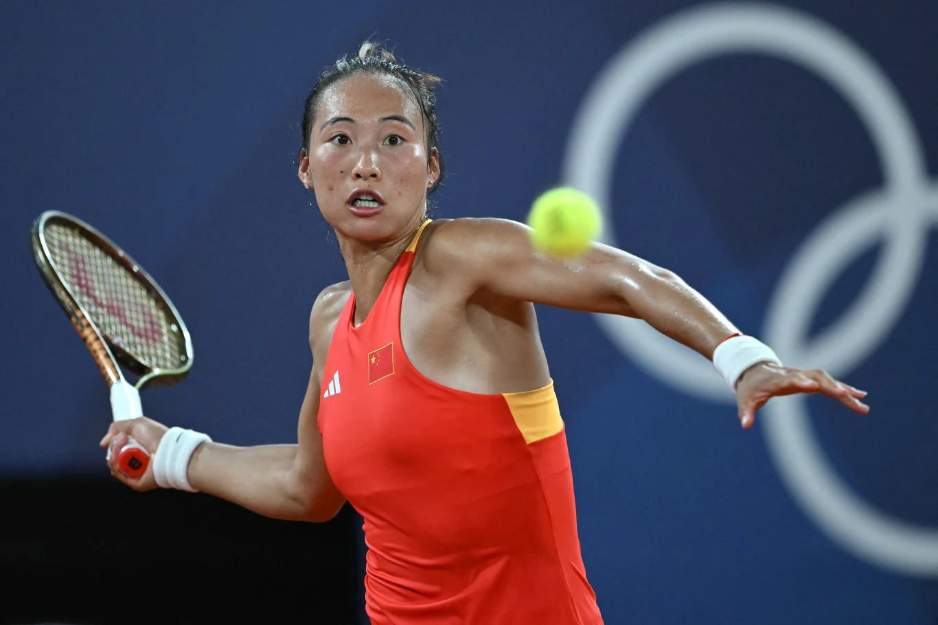 Qinwen Zheng rywalizowała z Donną Vekić o złoty medal igrzysk olimpijskich Qinwen Zheng rywalizowała z Donną Vekić o złoty medal igrzysk olimpijskich