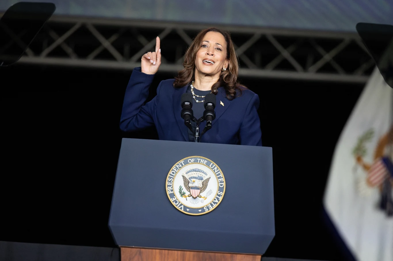 CNN: Kamala Harris wybrała swojego kandydata na wiceprezydenta CNN: Kamala Harris wybrała swojego kandydata na wiceprezydenta