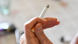 Rząd chce zniechęcić Polaków do palenia poprzez większe niż dotychczas podwyżki akcyzy