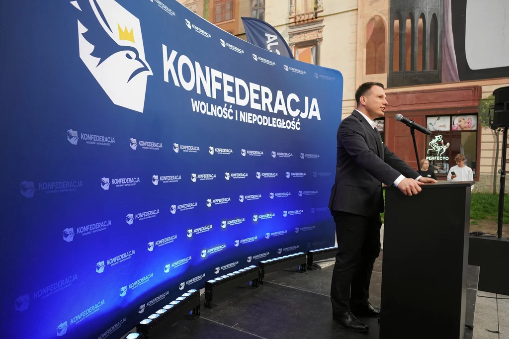 Konfederacja ma problemy. Janusz Korwin-Mikke złożył wniosek do sądu