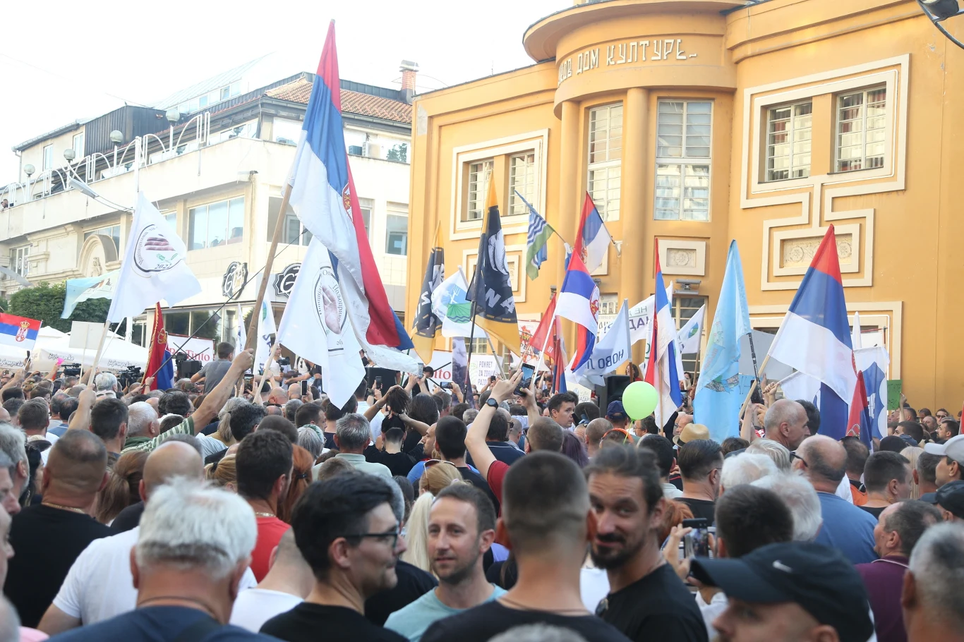 Serbowie protestują przeciw planom wydobcyia litu