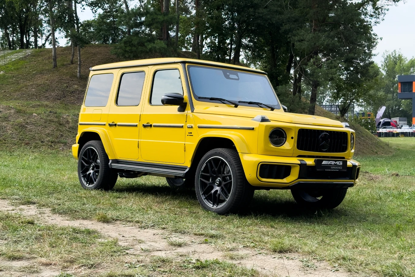 Tak wygląda nowy Mercedes klasy G z długą listą opcji z listy Manufactur. Tak wygląda nowy Mercedes klasy G z długą listą opcji z listy Manufactur.