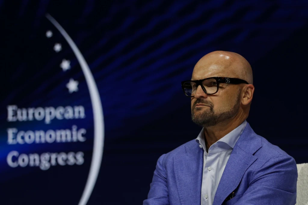 Rafał Brzoska wygrywa z Facebookiem