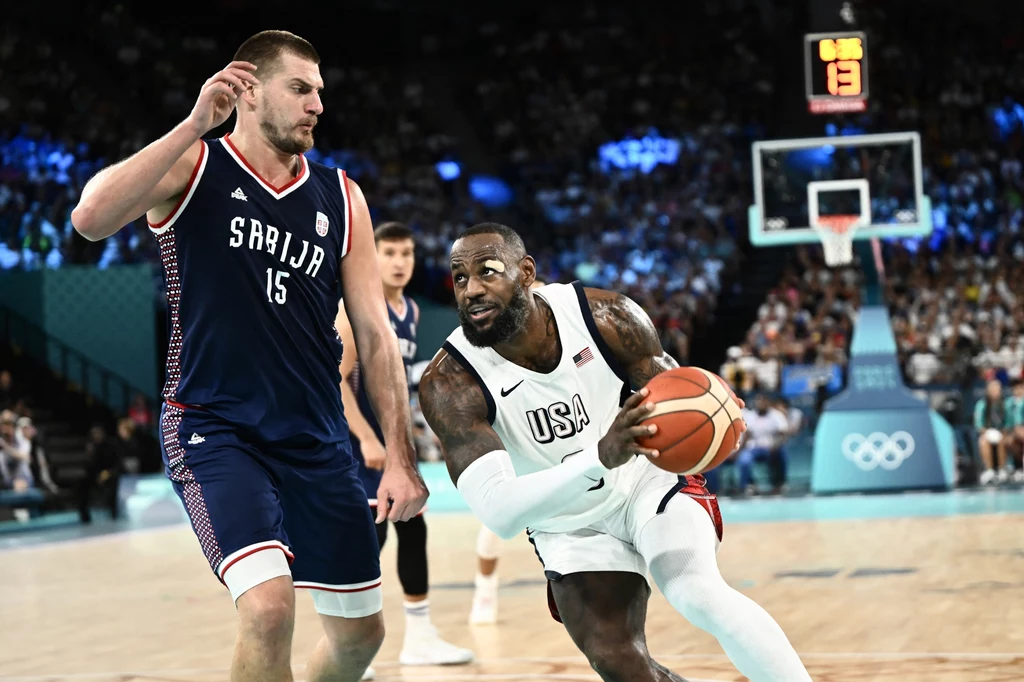 Nikola Jokić i LeBron James Nikola Jokić i LeBron James