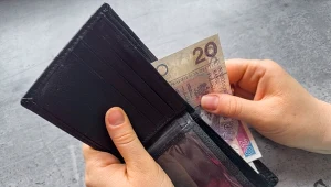 Wypłata zasiłku dla bezrobotnych – kiedy następuje?