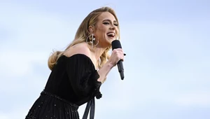 Nie tylko Adele rezyduje w jednym miejscu przez lata. Fani musieli do nich przyjeżdżać