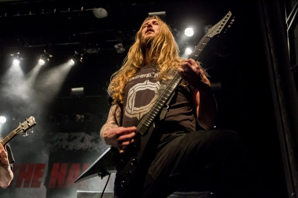 Ola Englund (The Haunted) w akcji