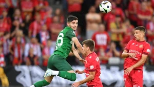 Piłkarze Widzewa i Śląska... robili dużo wiatru, ale w Łodzi do kanonady nie doszło   