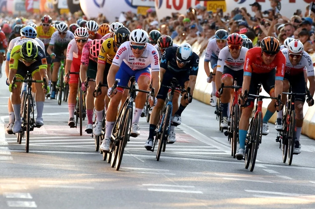 W związku z wyścigiem Tour de Pologne kierowcy powinni przygotować się na utrudnienia./zdjęcie ilustracyjne/