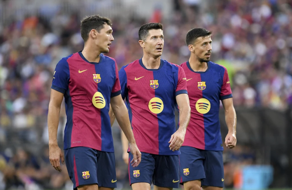 Andreas Christensen, Robert Lewandowski, Clement Lenglet w barwach FC Barcelona Andreas Christensen, Robert Lewandowski, Clement Lenglet w barwach FC Barcelona