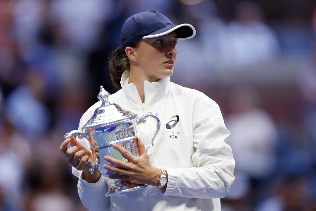 Iga Świątek wygrała US Open w 2022 roku. Narzekała wtedy na piłki, którymi grały kobiety