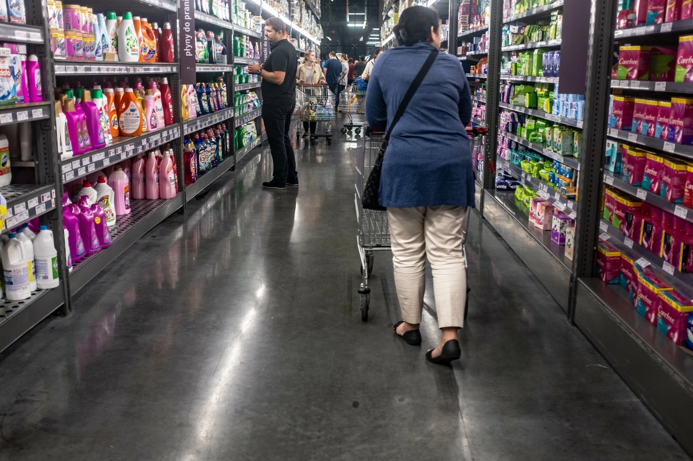W USA mają dość “drobnych” kradzieży. W drogeriach zaczęto stosować dodatkowe zabezpieczenia produktów W USA mają dość “drobnych” kradzieży. W drogeriach zaczęto stosować dodatkowe zabezpieczenia produktów