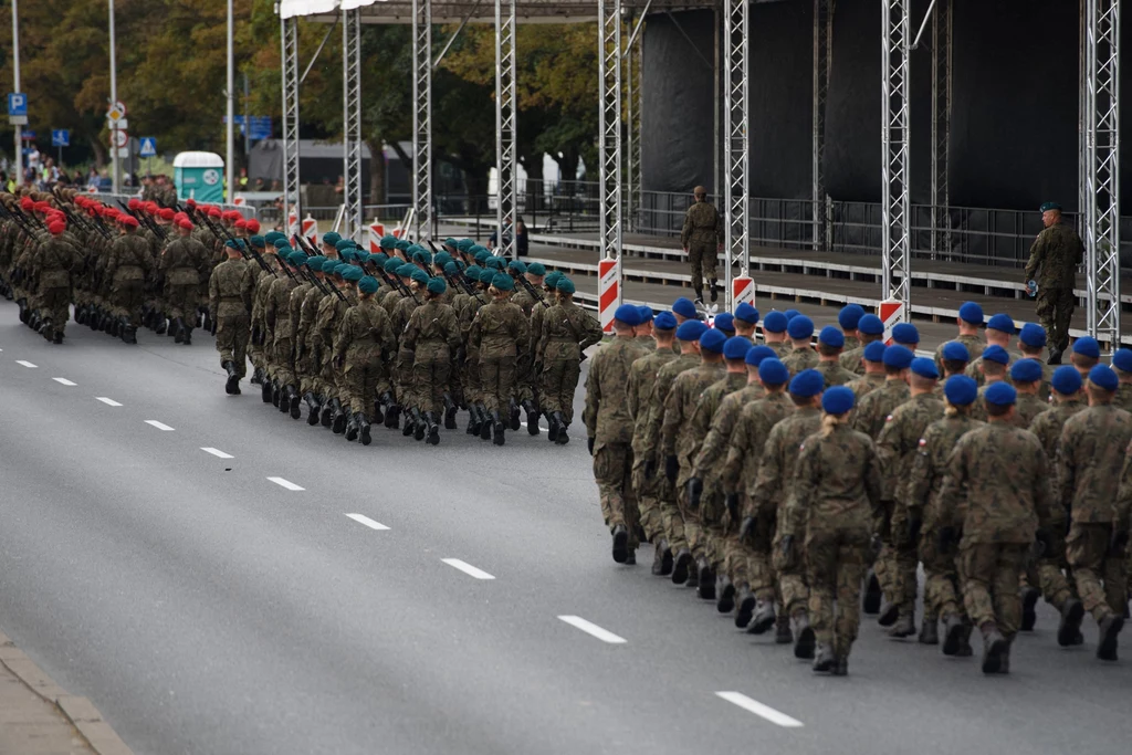 Przygotowania do defilady Wojska Polskiego w Warszawie