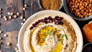 Kumin (kmin rzymski) dodawaj do jajek, mięs lub hummusu, a boczki znikną. Wspomaga spalanie 