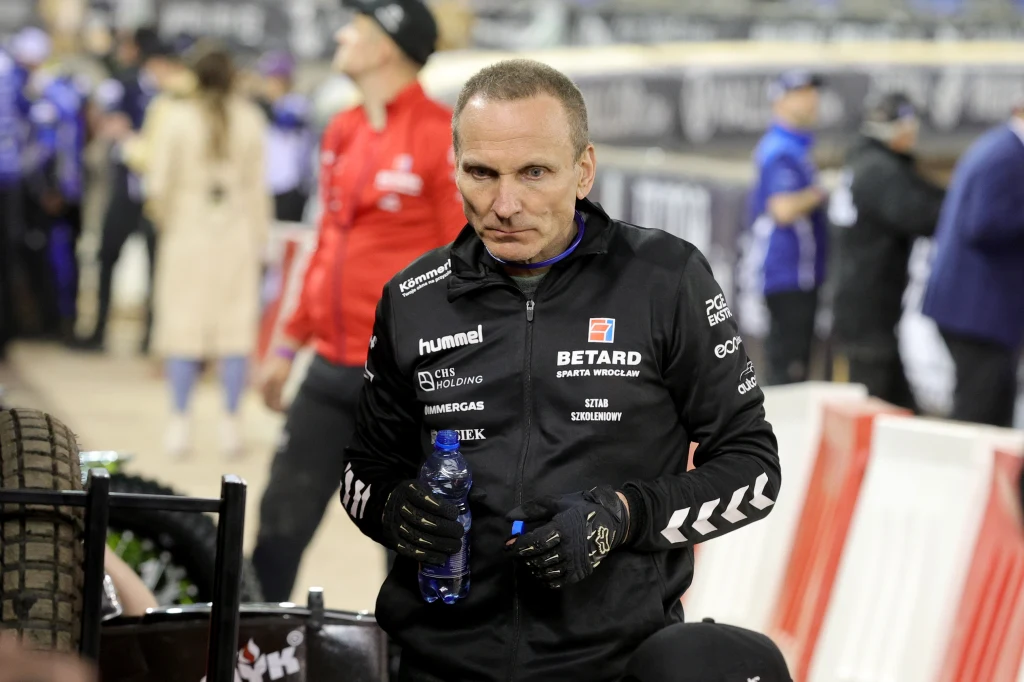 Sławomir Drabik w parku maszyn. Sławomir Drabik w parku maszyn.