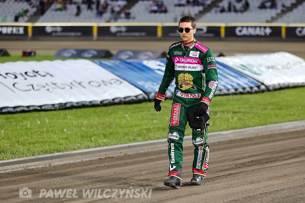 Maksym Drabik na obchodzie toru.