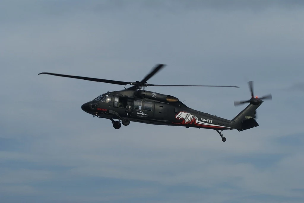 S-70i Black Hawk International 