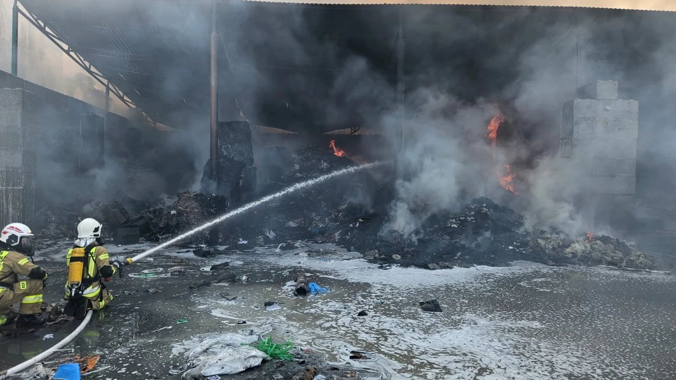 Pożar składowiska w Tychach Pożar składowiska w Tychach