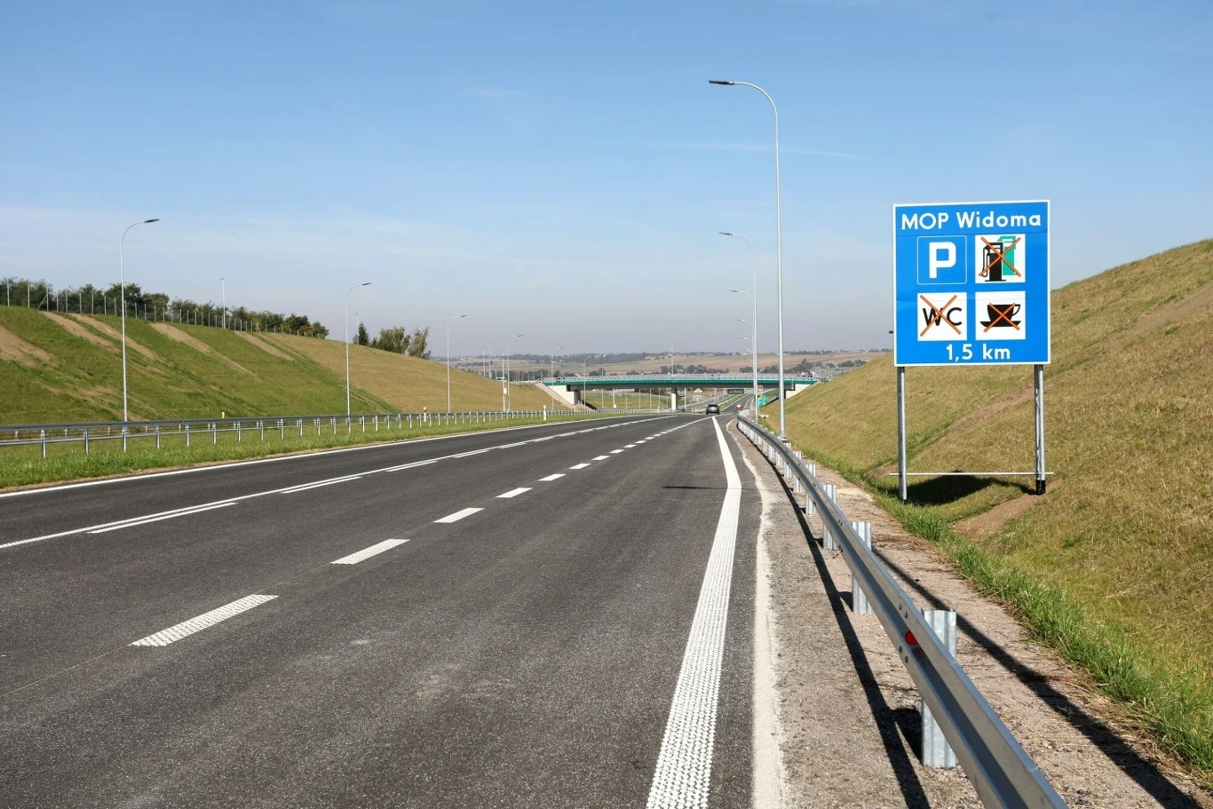 Wkrótce na drogach ekspresowych pojawią się nowe stacje ładowania./zdjęcie ilustracyjne/ Wkrótce na drogach ekspresowych pojawią się nowe stacje ładowania./zdjęcie ilustracyjne/