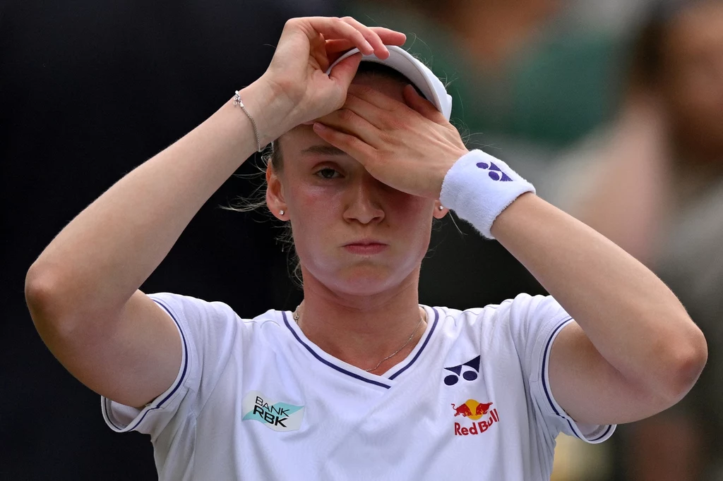 Jelena Rybakina rywalizowała o awans do trzeciej rundy WTA 1000 w Cincinnati Jelena Rybakina rywalizowała o awans do trzeciej rundy WTA 1000 w Cincinnati